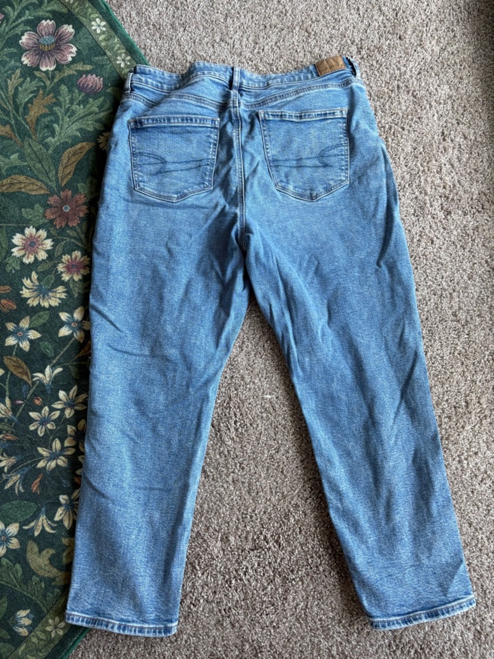 American Eagle Outfitters Light Blue Denim Jeans - Picture 2 of 4